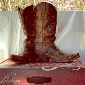 Lucchese dark brown cowgirl boots size 7 1/2B